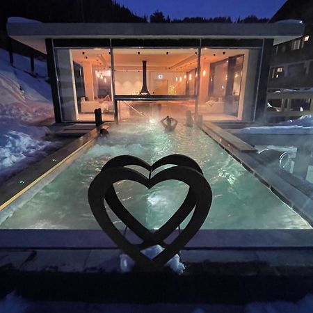 Hotel Dahu 마돈나 디 캄필리오 외부 사진