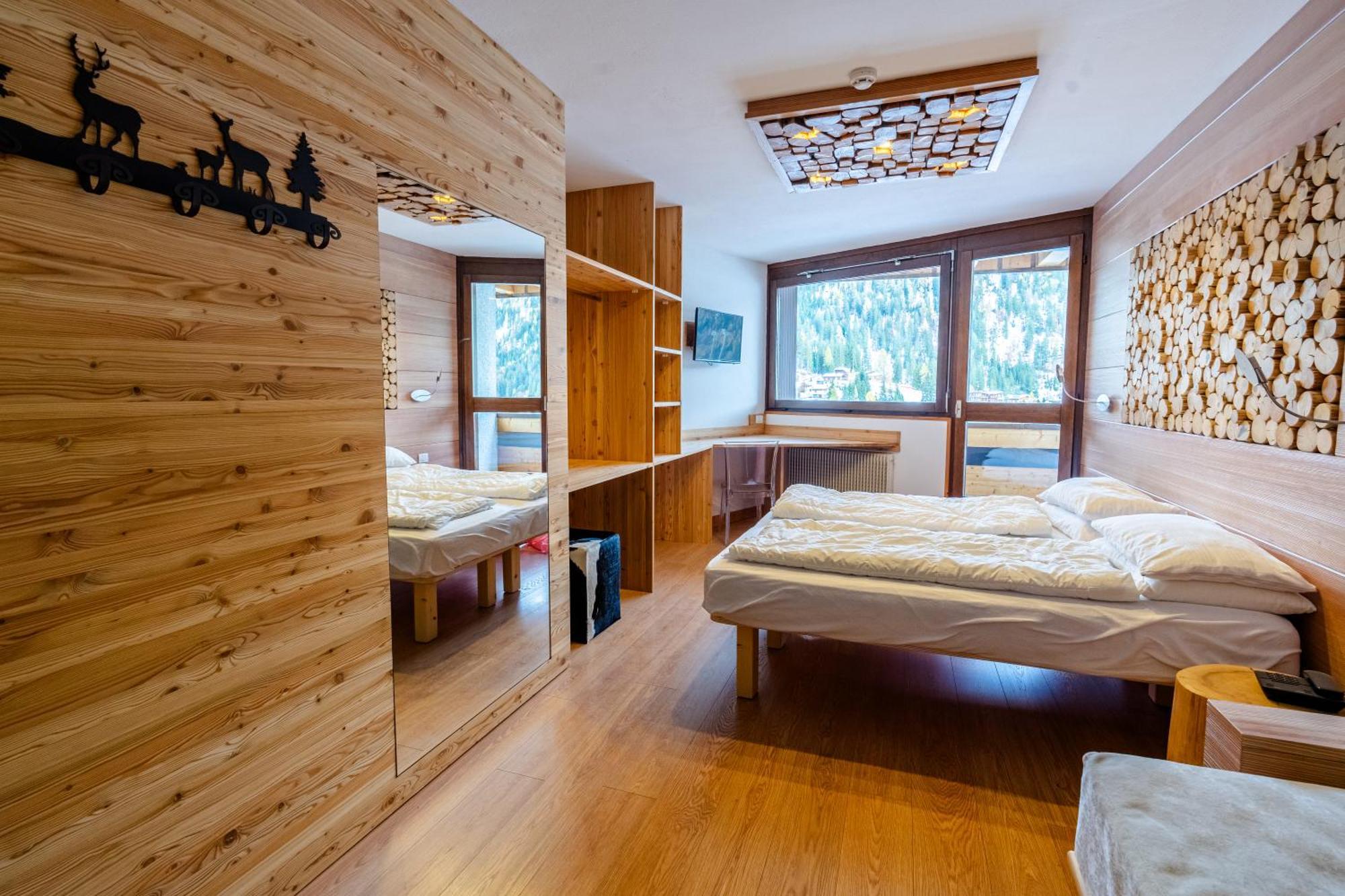 Hotel Dahu 마돈나 디 캄필리오 외부 사진