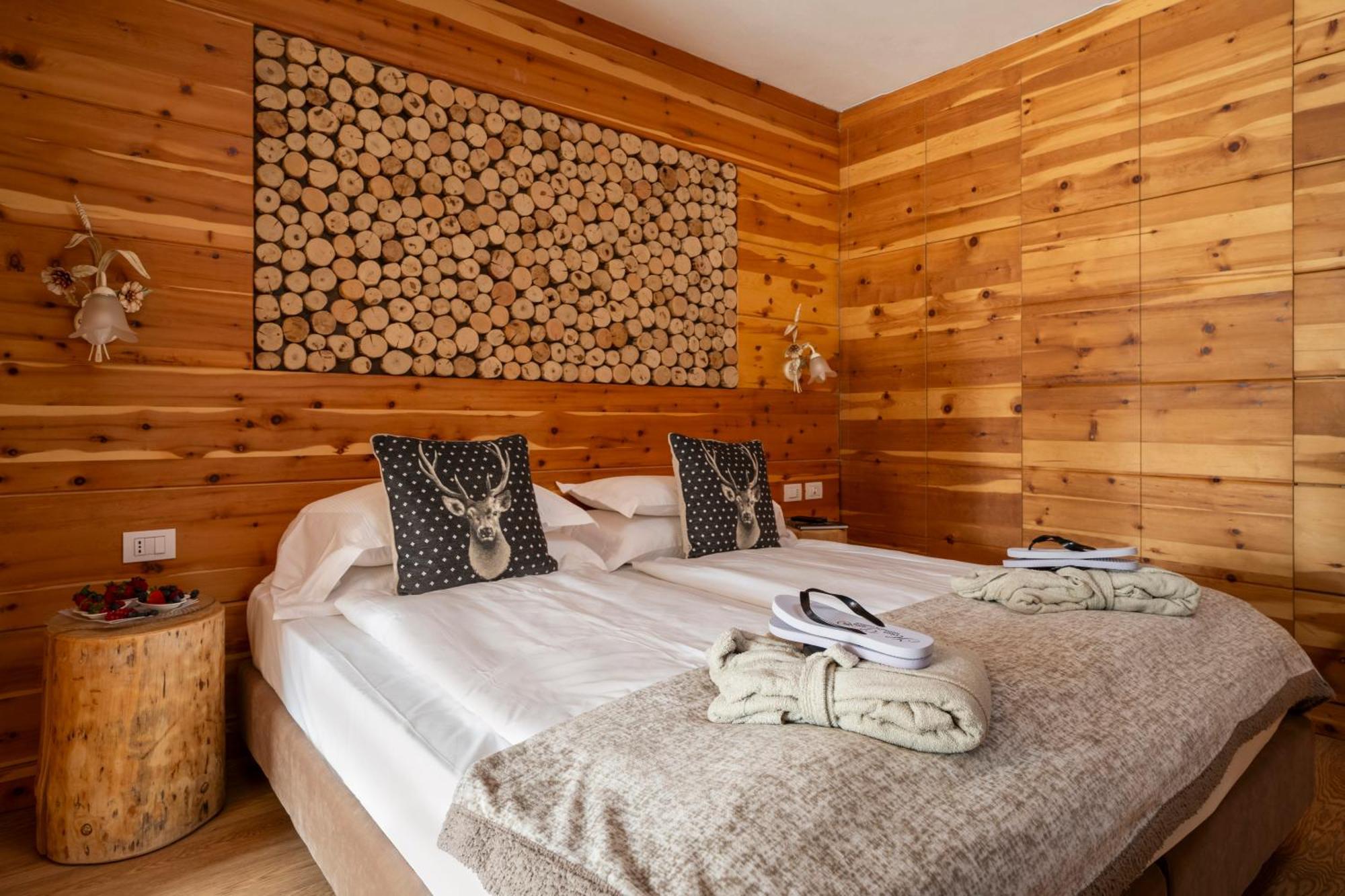 Hotel Dahu 마돈나 디 캄필리오 외부 사진