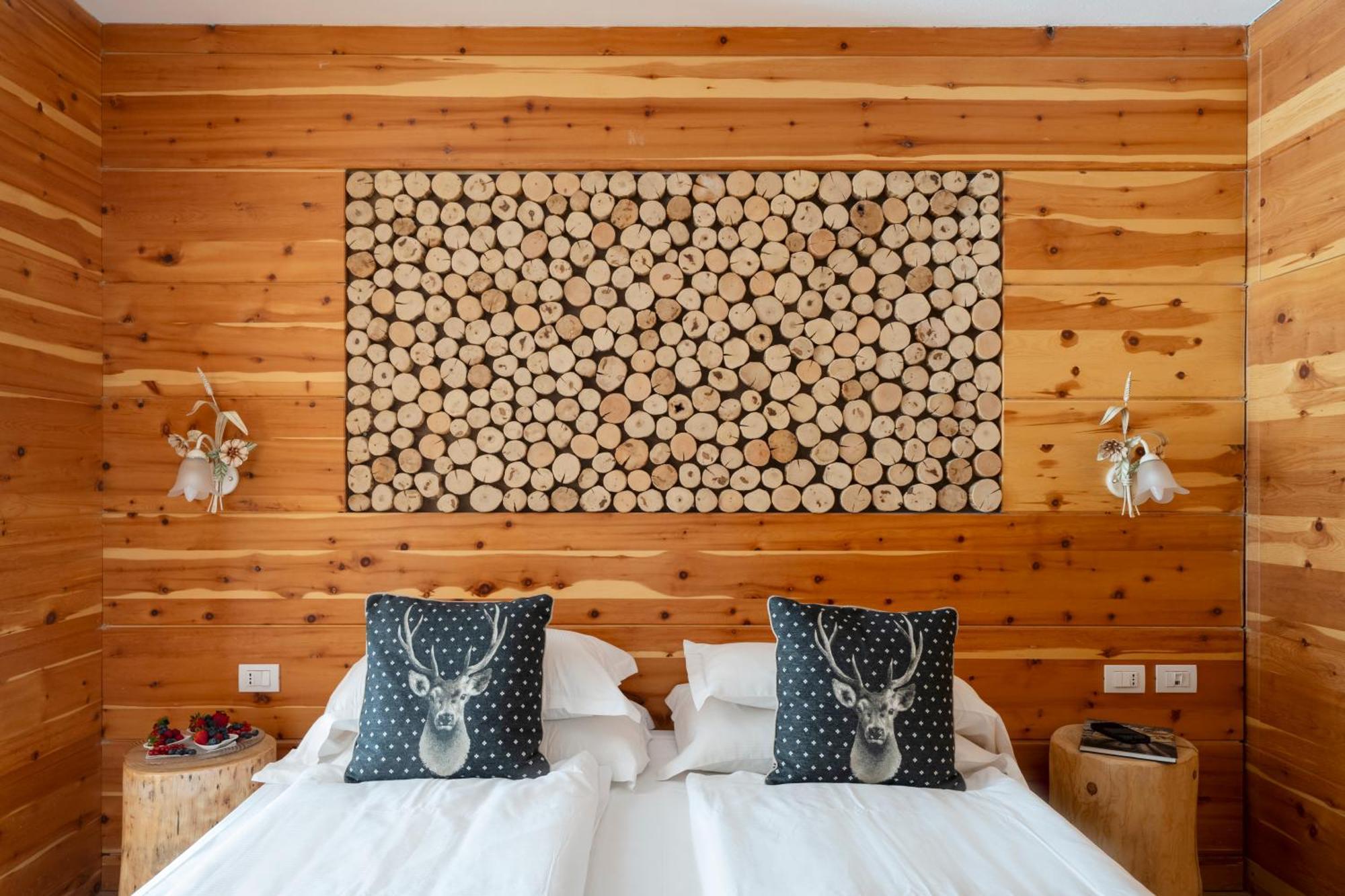 Hotel Dahu 마돈나 디 캄필리오 외부 사진