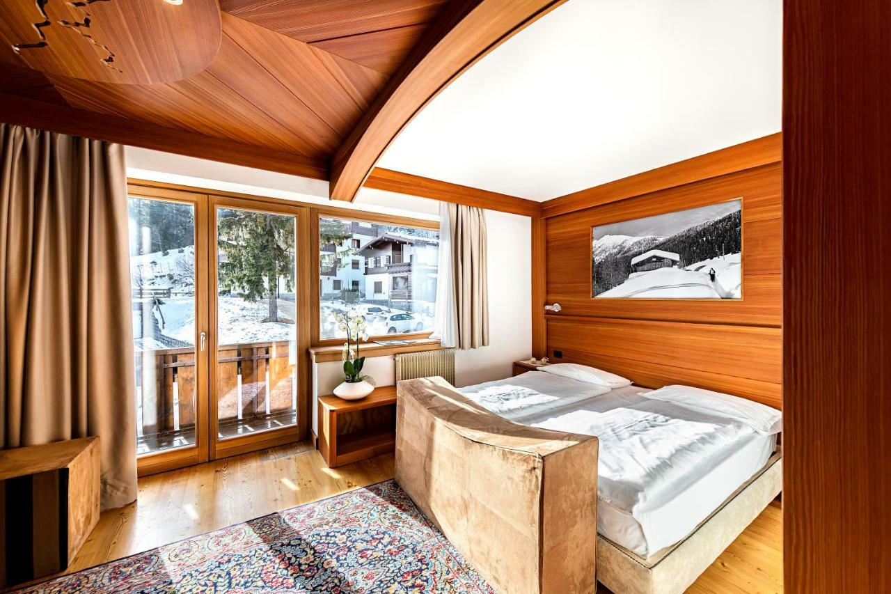Hotel Dahu 마돈나 디 캄필리오 외부 사진